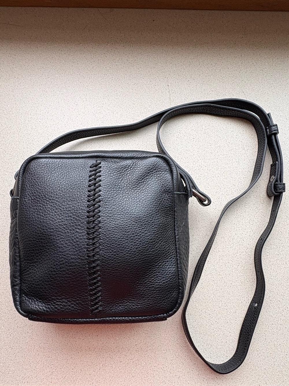 The SAK Minimalist Crossbody Bag